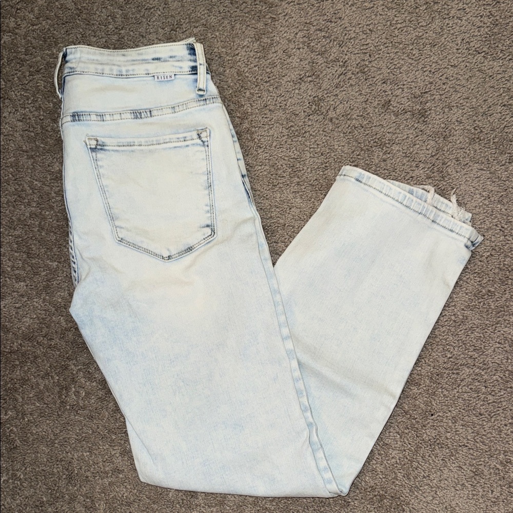 Risen Light Wash Jeans